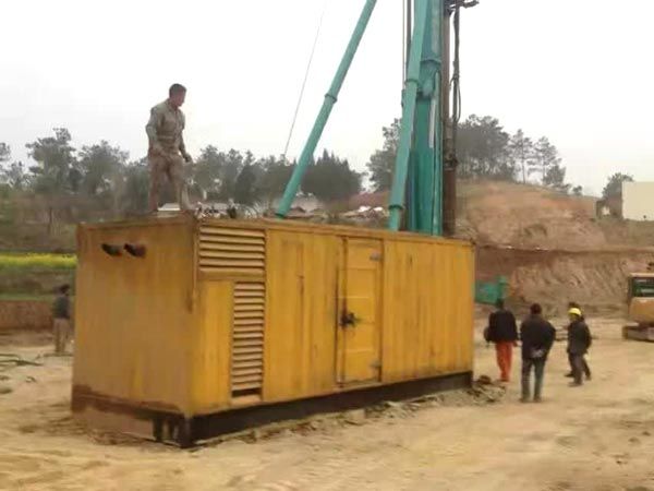 凉山如何判断水冷式机油散热器密封件是否需要更换？